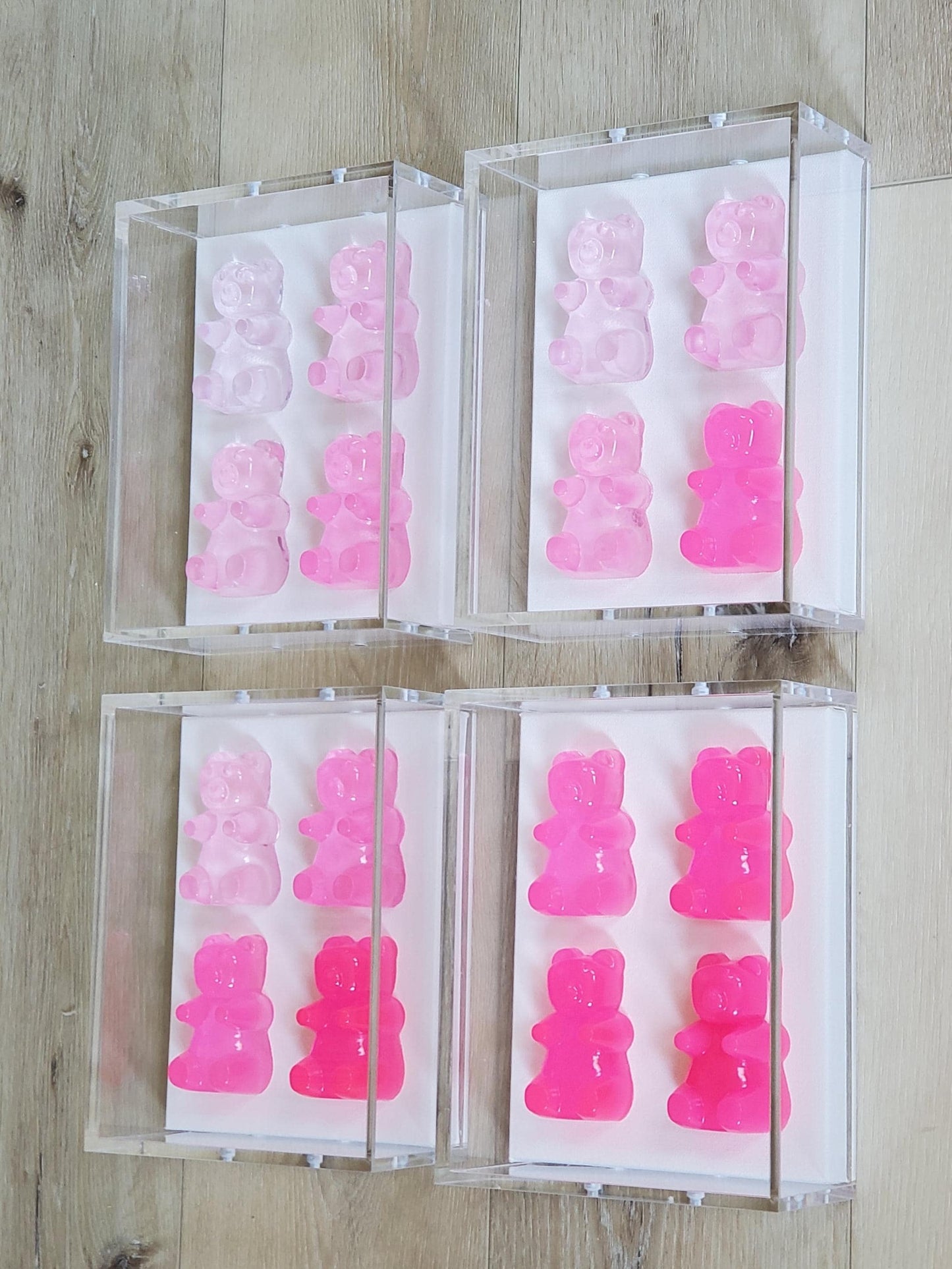 Gummy Resin Bear Wall Art | Colorful Pop Art Shadow Box with 4 Vibrant Resin Bears | Modern Kitchen, Playroom Decor, Gift for Any Occasion