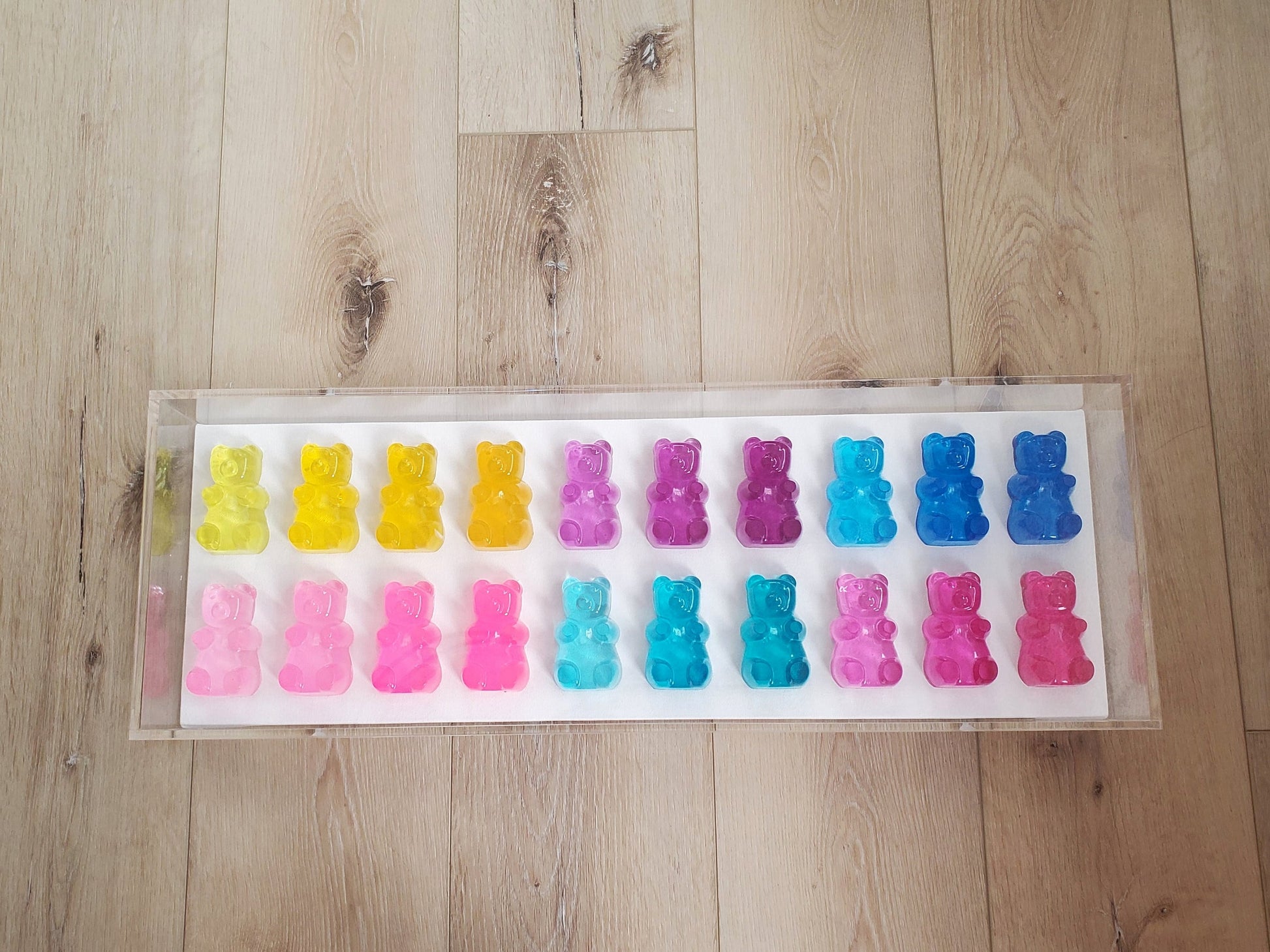 Jumbo Gummy Bear Wall Decor, Modern Pop Art, Handmade Wall Decor, Acrylic Frame,20 Neon Resin Gummy Bears,Playroom decor, Living room decor.