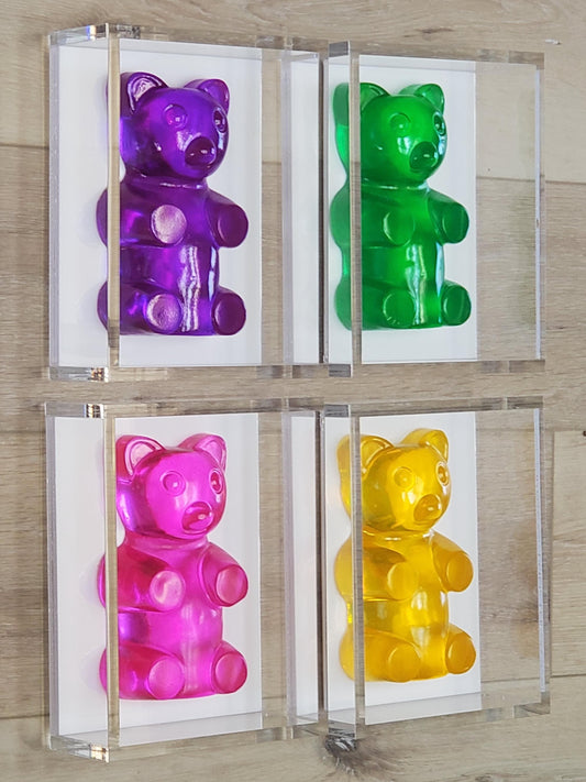 Wall Art, 1 Gummy Bear Sculpture, 1 Luxe Open Frame, Kitchen Decor, Modern Nursery Wall Art, Gift For Any Occasion,3D Pop Art,Candy Wall Art