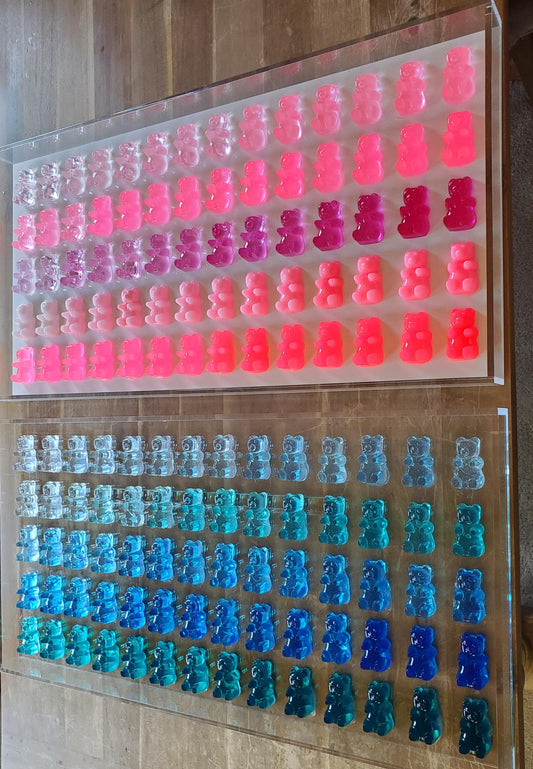 Candy-Inspired Ombré Resin Bear Shadow Box: 3D Pop Art Wall Decor, Customizable