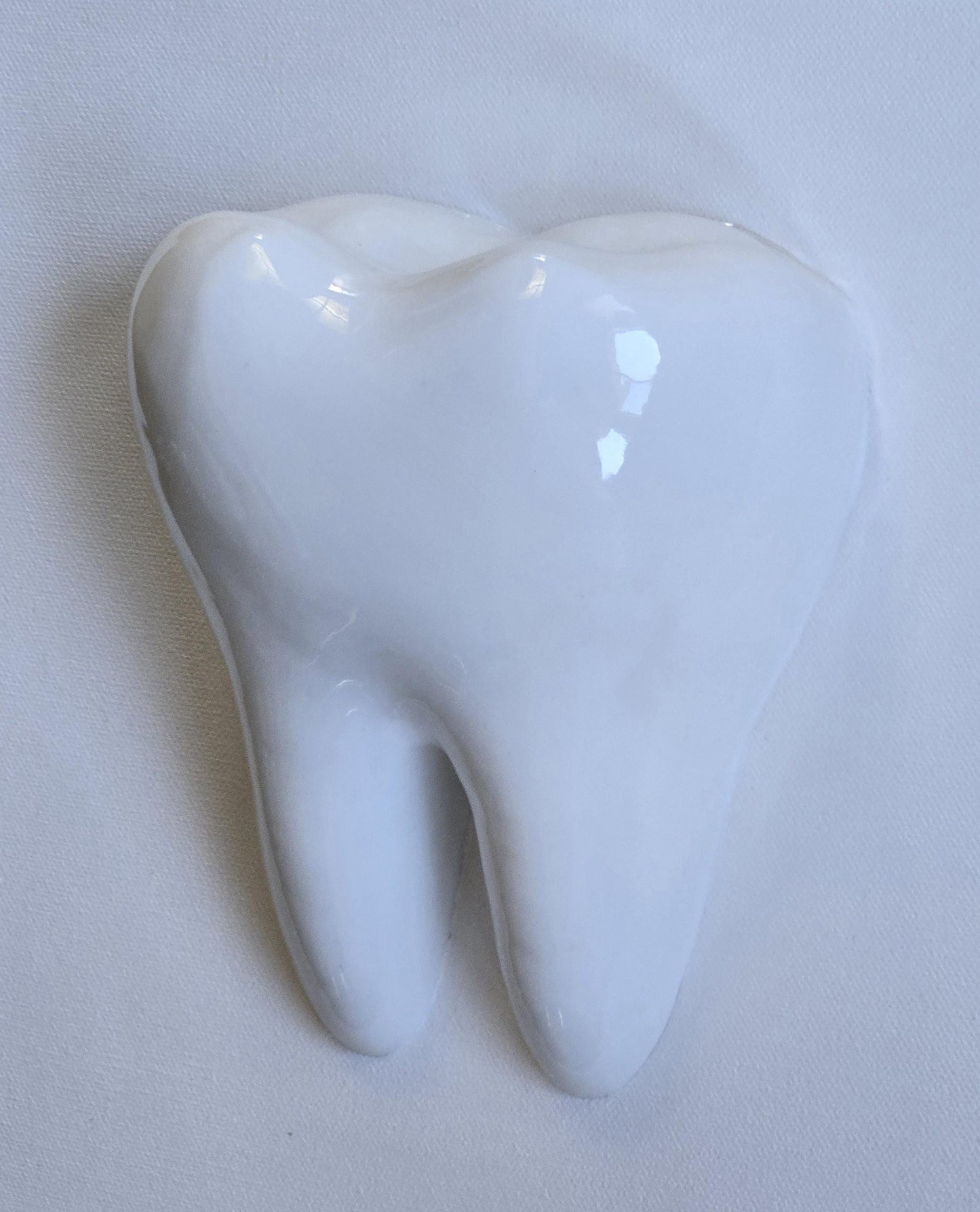 3D wall sculptures, resin installations, and custom tooth designed for luxury homes or offices.