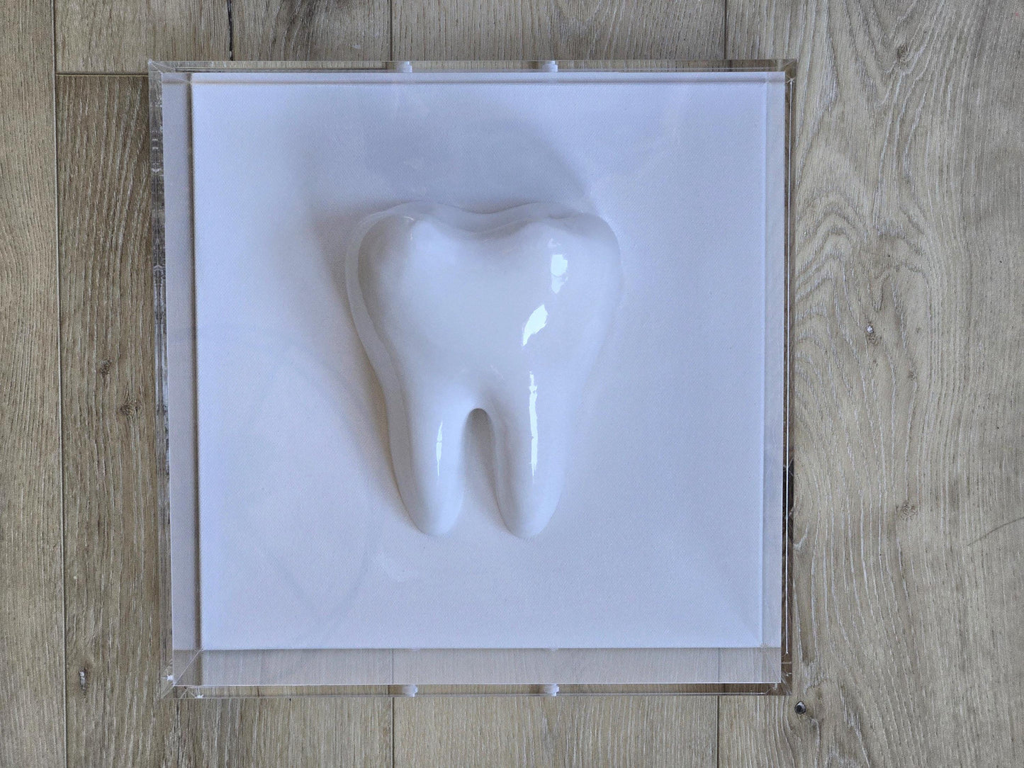 3D wall sculptures, resin installations, and custom tooth designed for luxury homes or offices.