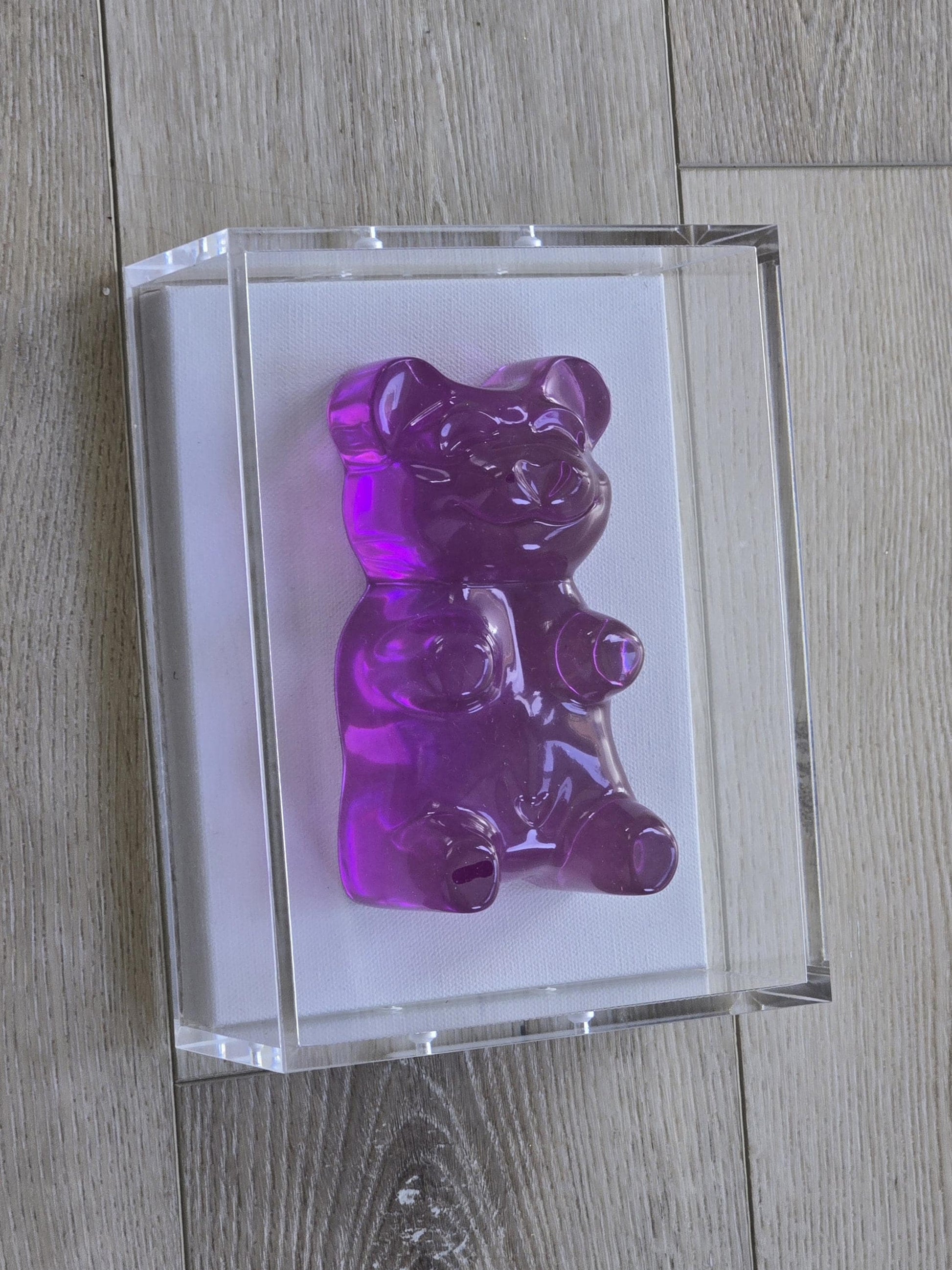 Modern Pop Art Gummy Bear Wall Decor | Resin Sculpture in Luxury Shadow Box | Candy-Inspired Colors | Kids Room, Nursery, Gift Idea, 6 Inch