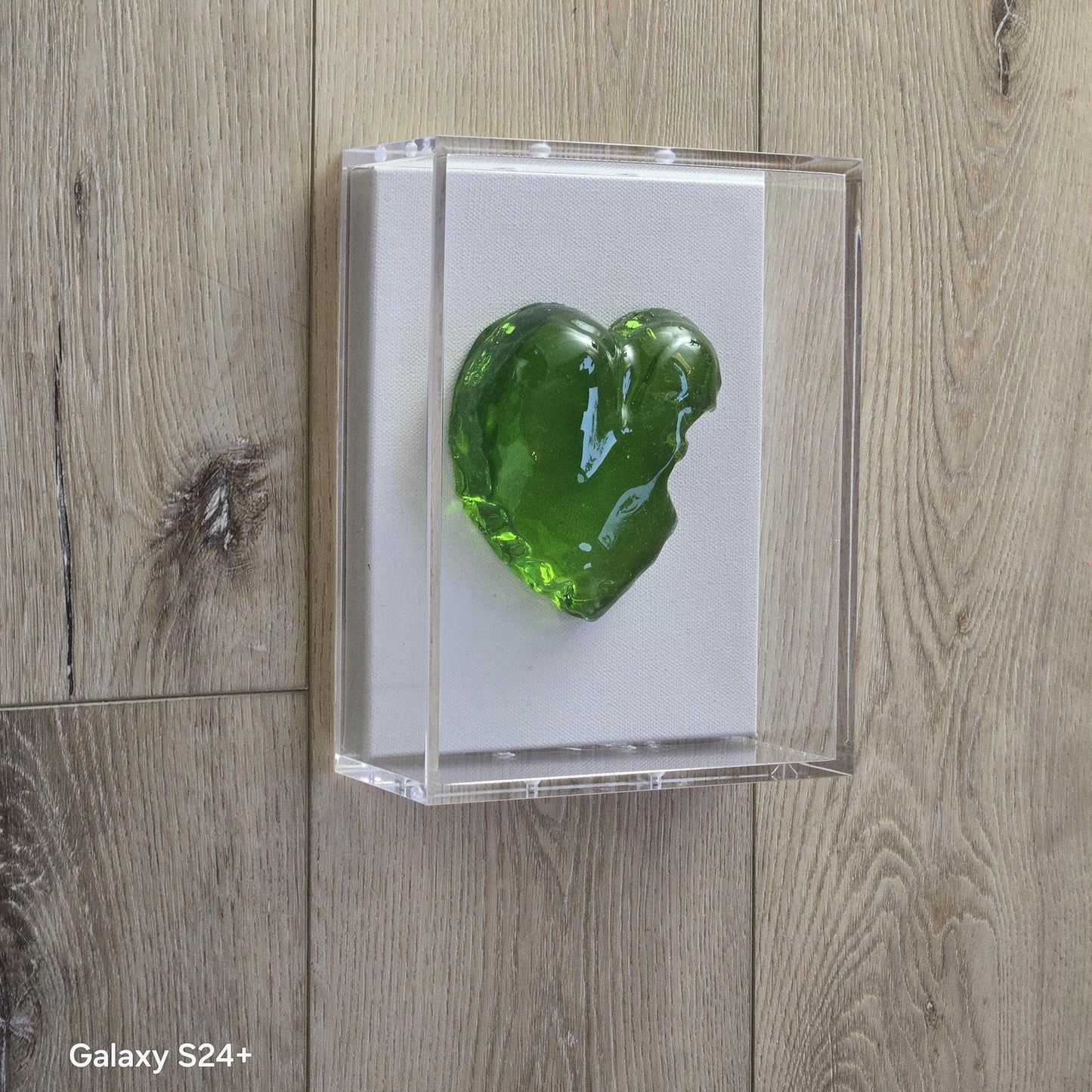 3D Resin Heart Sculpture – Hand-Poured Pop Art Wall Hanging (8x6x3 inch)