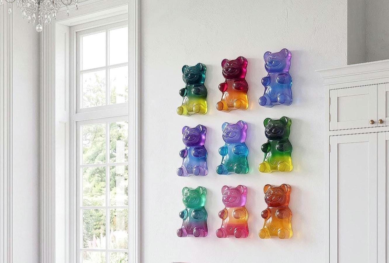 3D Pop Art Gummy Bears Wall Sculpture | Vibrant Rainbow Resin Candy Decor | Handmade Nursery & Kid's Room Wall Art | 6-Inch Bears