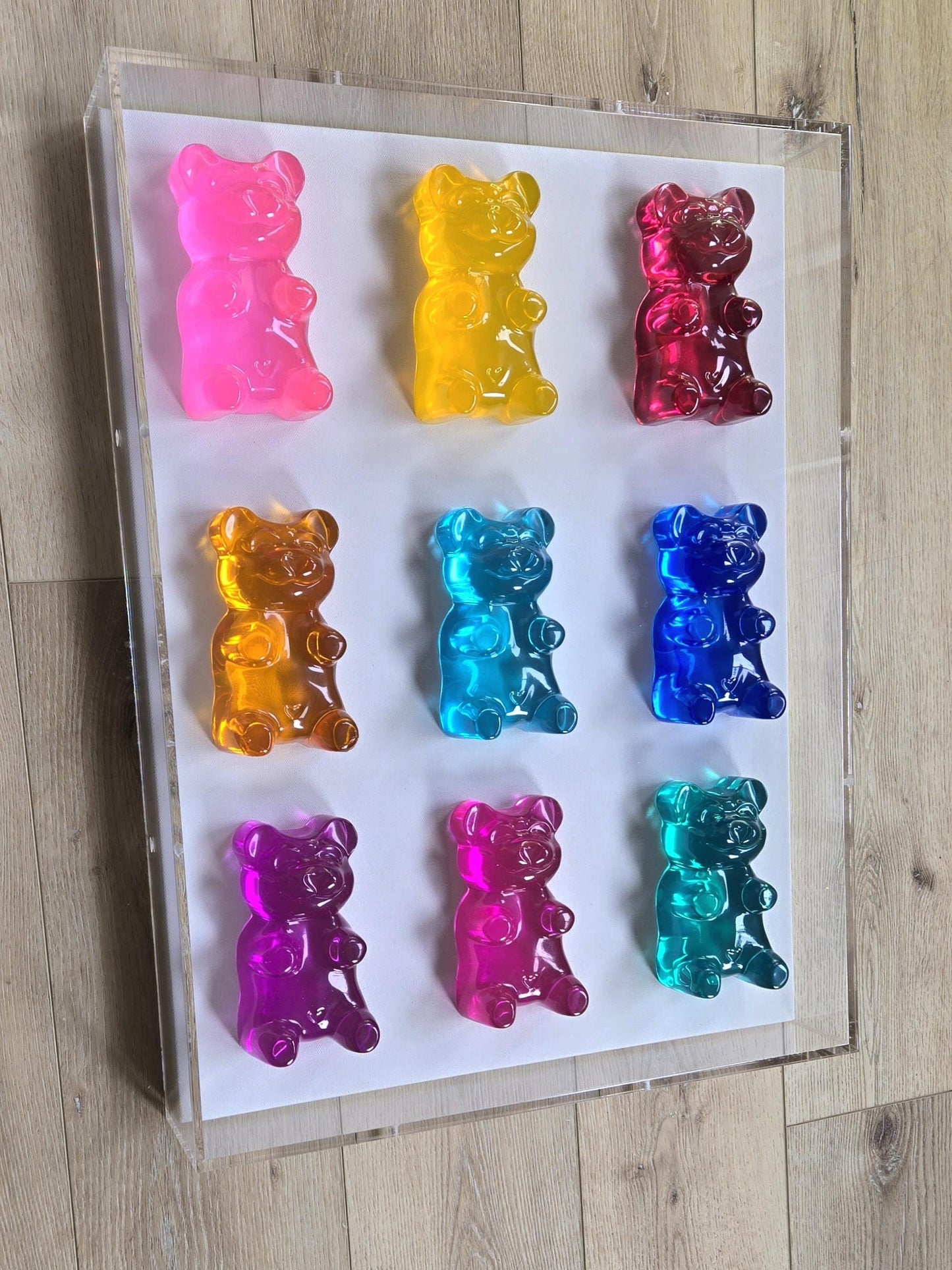 3D Pop Art Gummy Bear Wall Decor | Colorful Resin Candy Art | Rainbow Luxury Nursery & Kitchen Wall Sculpture | Handmade Statement Piece