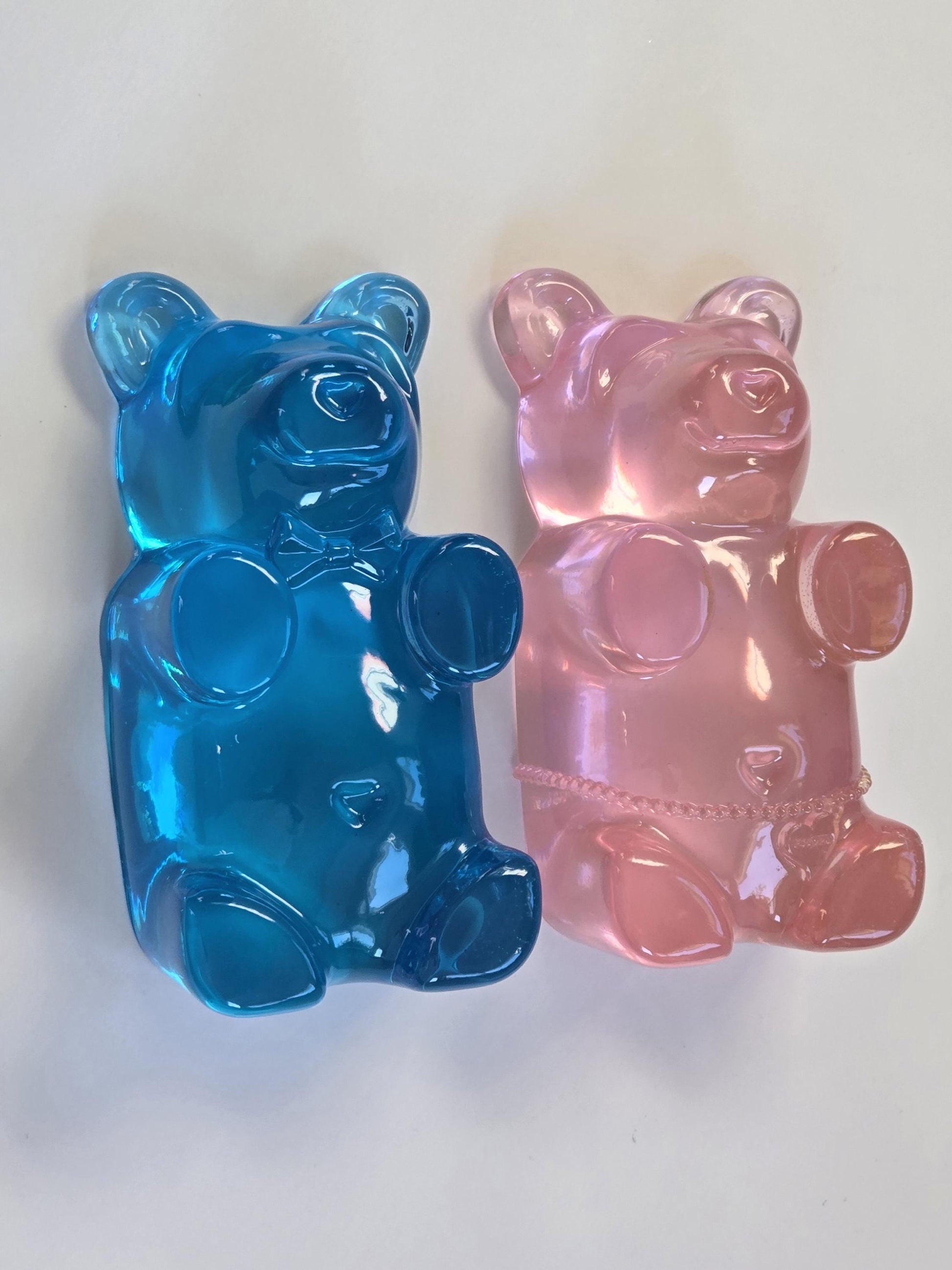 Oliver & Olivia Gummy Bear Wall Art | Pop Art Sculpture for Gallery Wall, Nursery Decor, Kids Room Decor, Jumbo 10 inch Bear