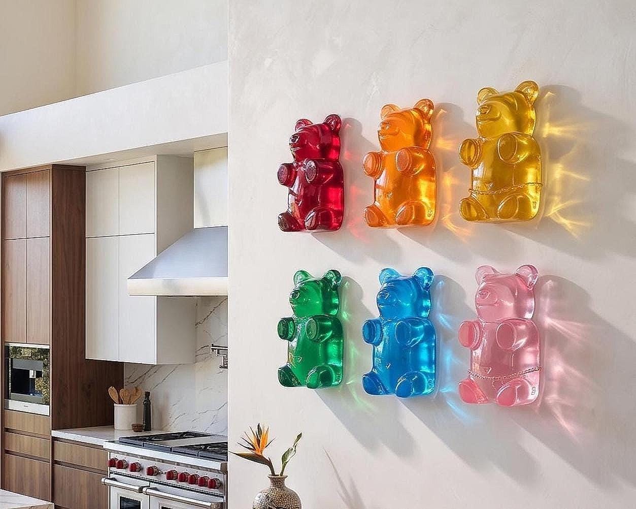 Oliver & Olivia Gummy Bear Wall Art | Pop Art Sculpture for Gallery Wall, Nursery Decor, Kids Room Decor, Cute 6 Inch Bear