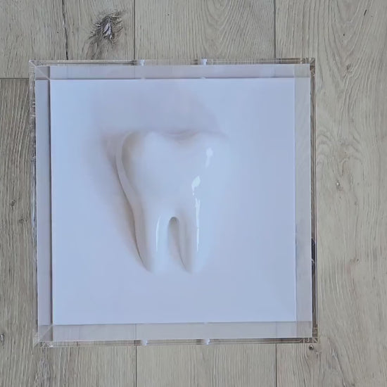3D wall sculptures, resin installations, and custom tooth designed for luxury homes or offices.