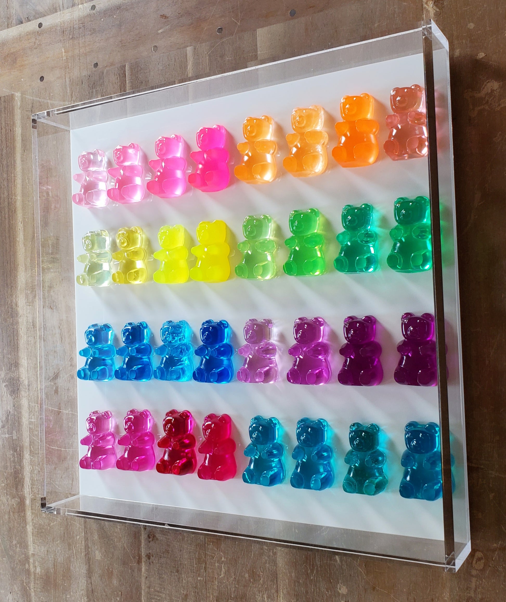 Gummy Bear Wall Decor, 45 Resin Gummy Bears – Brahe-Home-Design